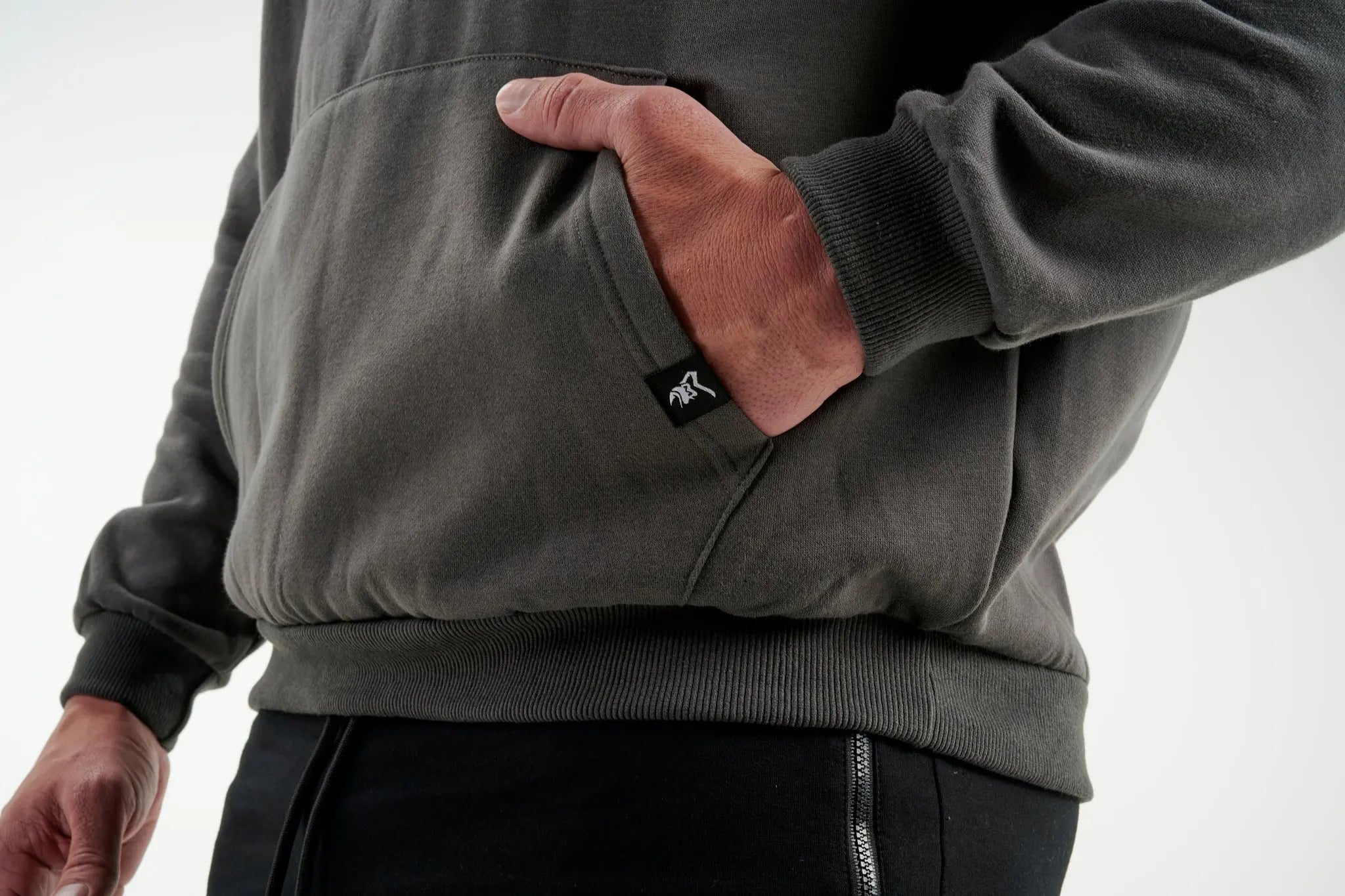 Vital Pull Hoodie - Silverback Gymwear