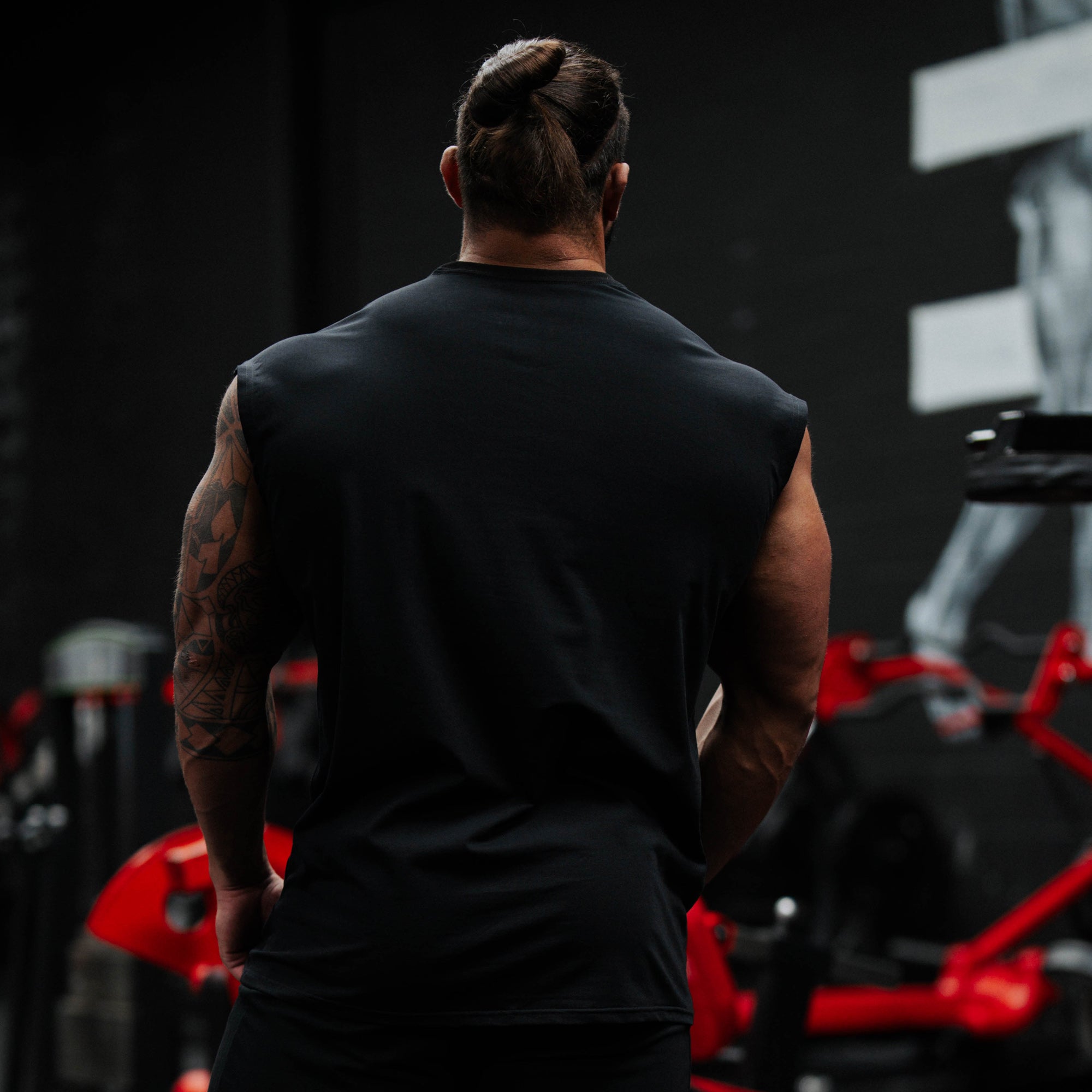 Ventis Sleeveless T-Shirt in Black - VEST front view