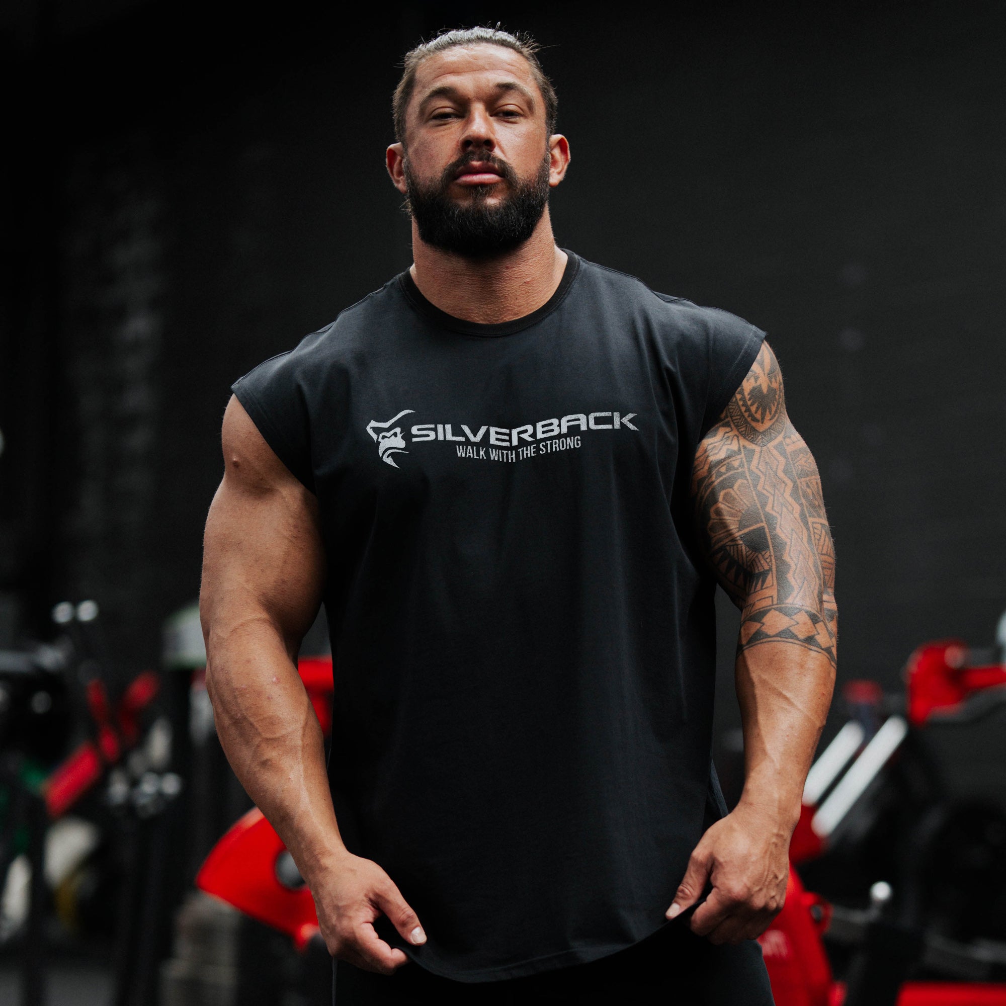 Ventis Sleeveless T-Shirt in Black - VEST front view